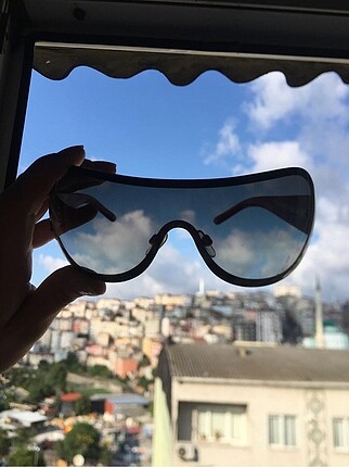  Beden Chanel güneş gözlüğü