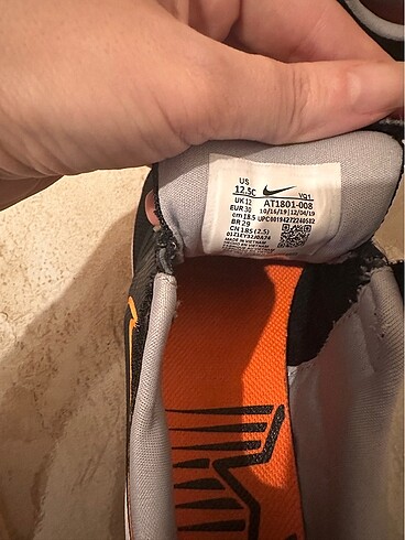 30 Beden siyah Renk Nike runner çocuk spor ayakkabısı