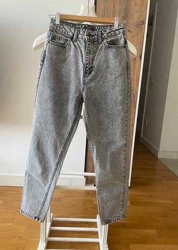Gri Kadın Denim Pantolon