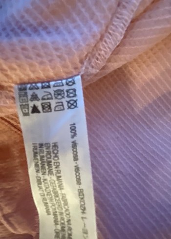 Oysho Pembe Fırfırlı Mini Şort