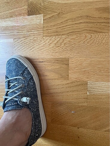 Sperry ayakkabı