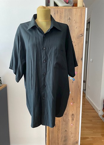 Siyah ipek kumaşa benzer Erkek Gömlek Loose Fit