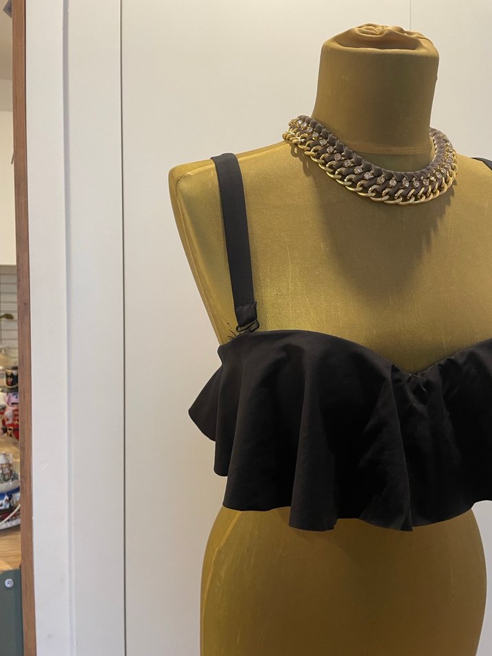 Siyah Fırfırlı Strappy bikini - Görsel 5