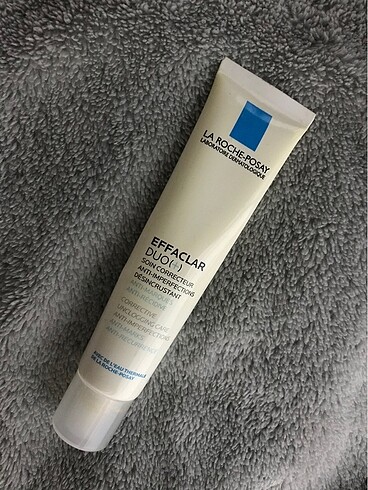 La roche posay Effaclar Duo+