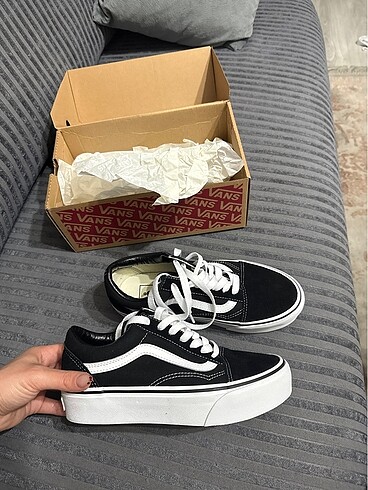 VANS AYAKKABI