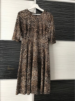 Leopar elbise