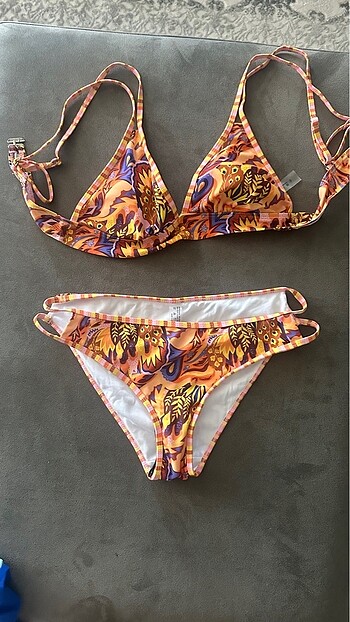 Yeni bikini takım