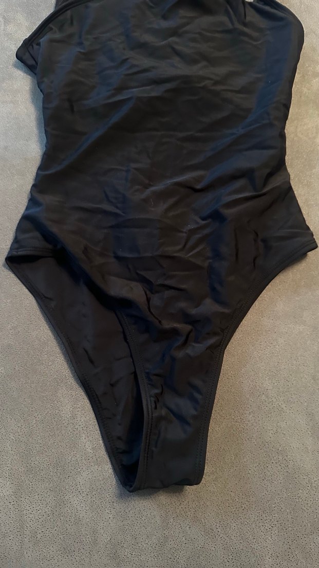 Siyah Strappy Kadın Mayo - Görsel 3