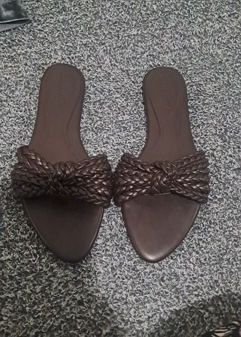Kahverengi Kadın Dolgu Topuklu Terlik