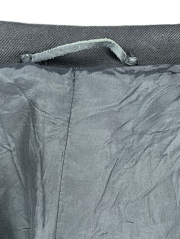 m Beden siyah Renk PreLoved Kaban %70 İndirimli.