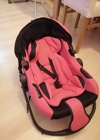 9- 18 kg Beden pembe Renk Ana Kucağı Oto Koltuğu 