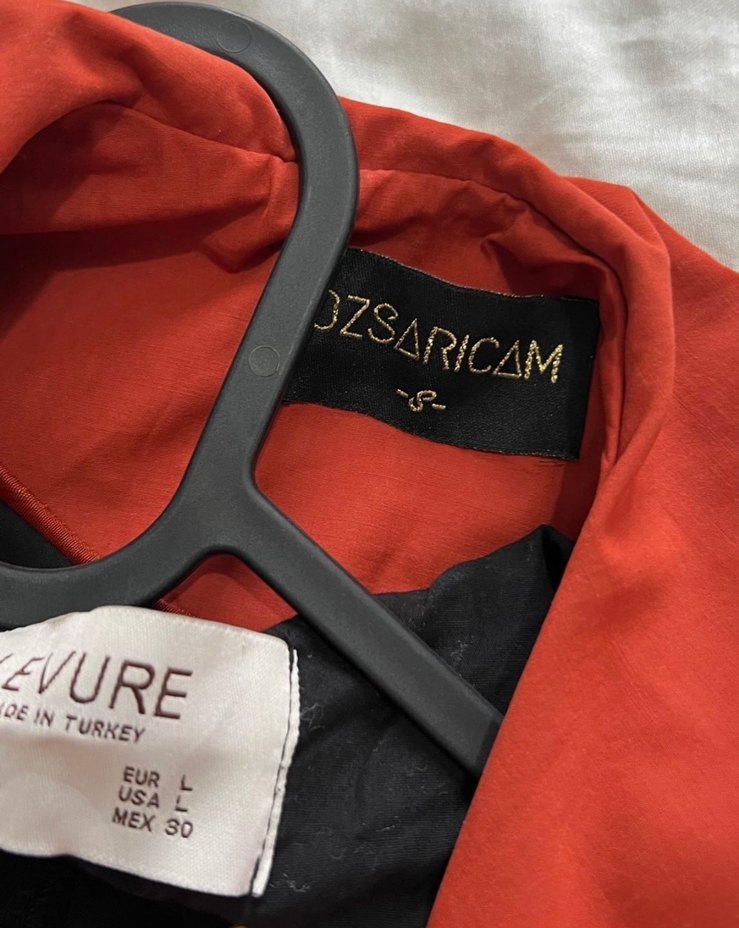 Kadın Kırmızı Uzun Düğmeli Trençkot - Görsel 2