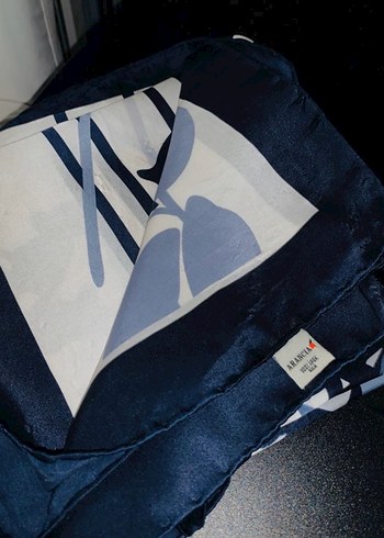 Gri Drapeli Kadın Şal - Görsel 2