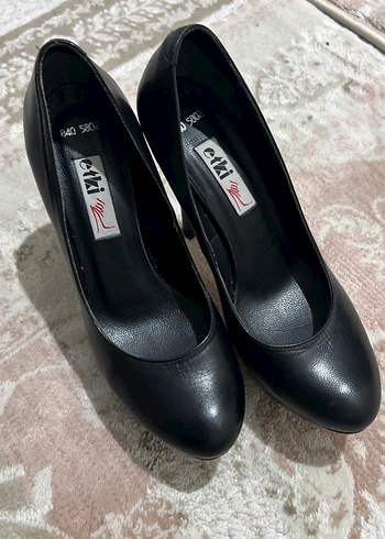 Siyah Minimalist Stiletto Topuklu Kadın Ayakkabı - Görsel 2