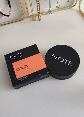 Note Luminous Silk Krem Pudra Bej