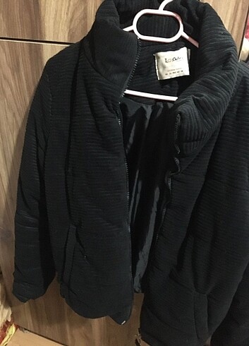 s Beden siyah Renk Şişme mont