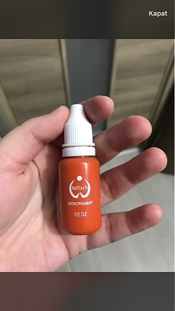 Turuncu pigmentli kalıcı makyaj boyası