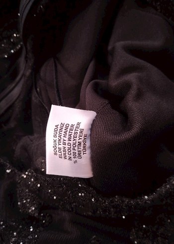 Siyah V Yaka Midi Klasik Gotik Elbise - Görsel 4