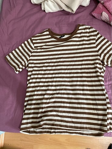 Çizgili t shirt