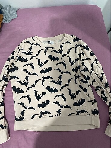 H&M sweat