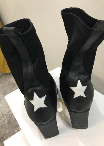 Tokalı Siyah Yüksek Topuklu Kadın Çizme - Görsel 2