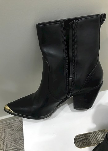 İpekyol Siyah Deri Stiletto Kadın Bot - Görsel 3