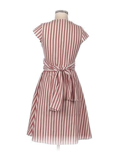 s Beden Vintage Love Kısa Elbise %70 İndirimli.