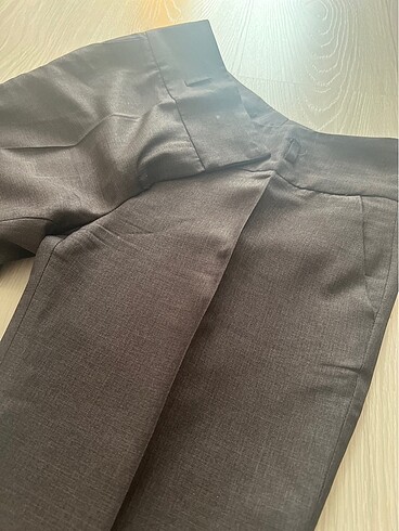 Mango Gri klasik pantolon