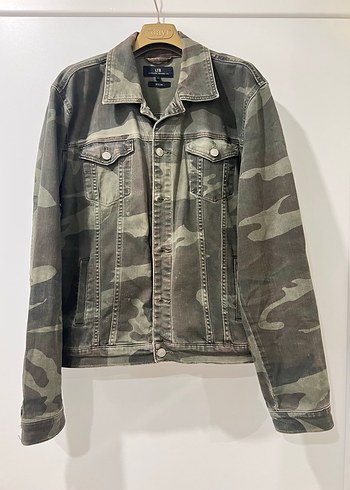 Erkek Kamuflaj Desenli Denim Ceket