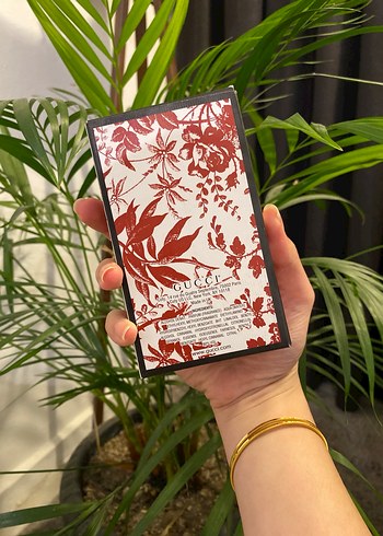  Beden Gucci Bloom Kadın Parfümü 50 ml