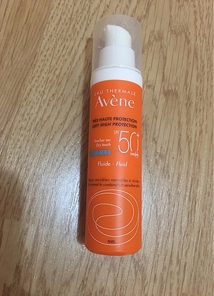 Avene , renksiz 50 faktörlü günes koruması