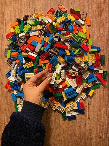 Diğer LEGO CLASSIC 465 PARÇA