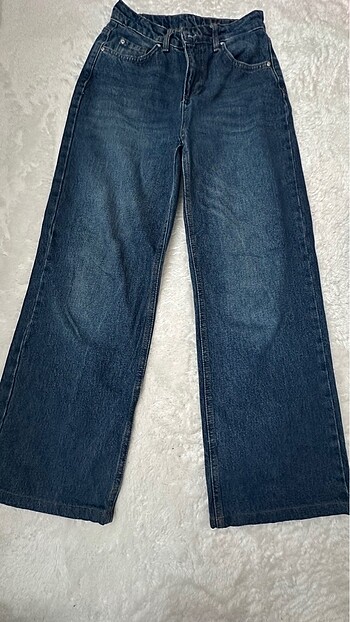 xs Beden TRENDYOLMİLLA KOYU JEAN