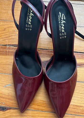 39 Beden Bordo Parlak Stiletto Topuklu Kadın Ayakkabı