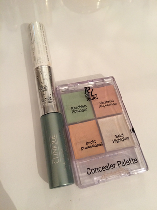 Bazlı rimel ve corrector paleti