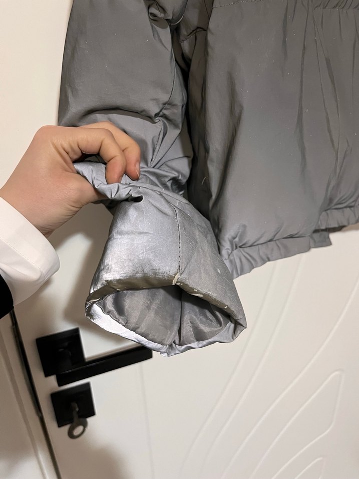 HOLOGRAM KADIN ŞİŞME MONT - Görsel 5