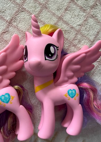  Beden My little pony cadence