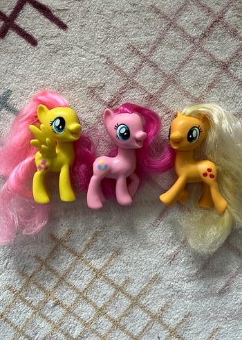 Üç My Little Pony Figürü