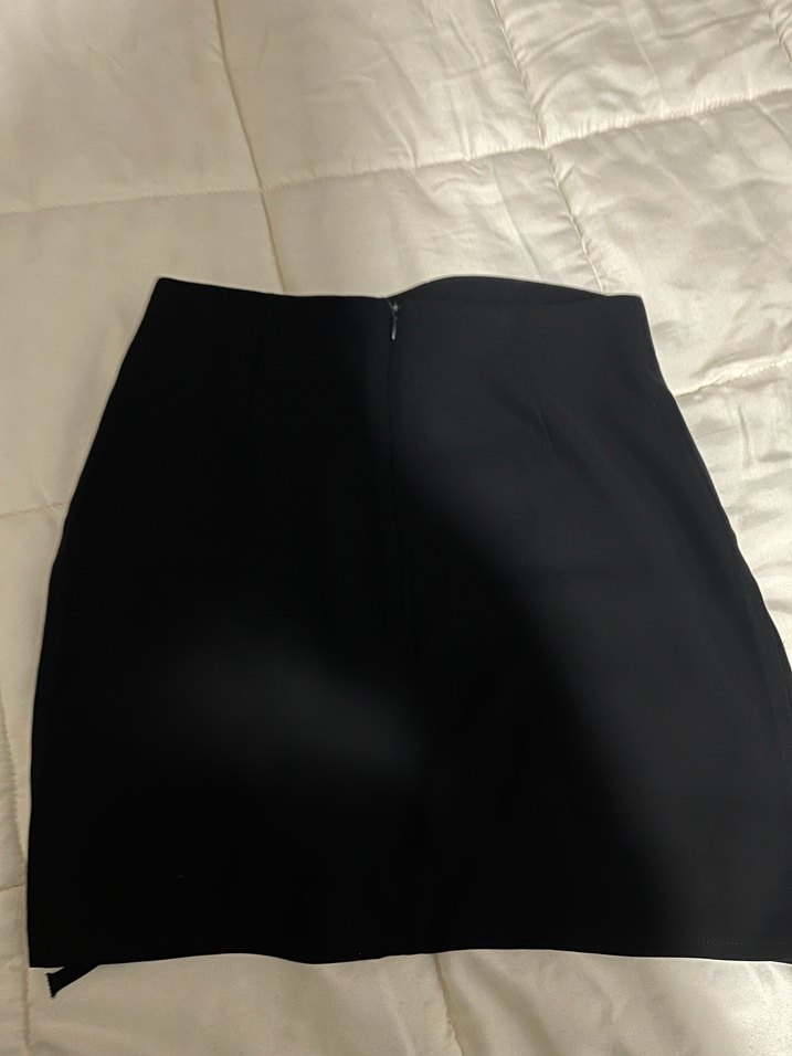 Siyah Drapeli Büzgülü Mini Etek - Görsel 5