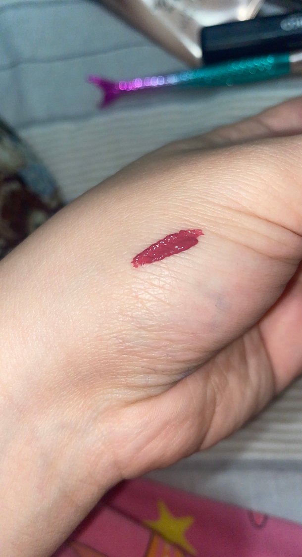 Bordo Renk Dudak Parlatıcısı EP - Görsel 4