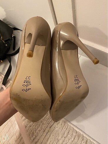 37 Beden Bej stiletto