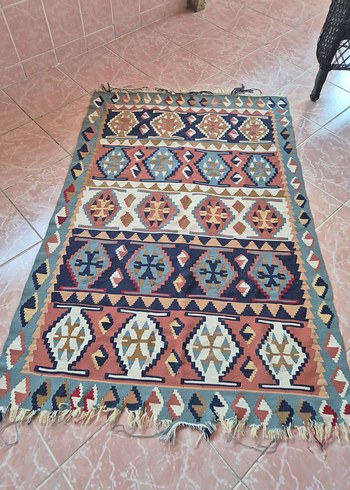 Çok Renkli Geleneksel el dokuma Desenli Kilim