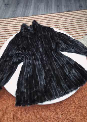 Siyah Kadın Midi Boy Kürk Detaylı Mont - Görsel 2