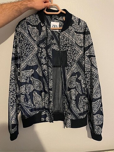 Zara mont