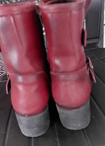 37 Beden Bordo bot