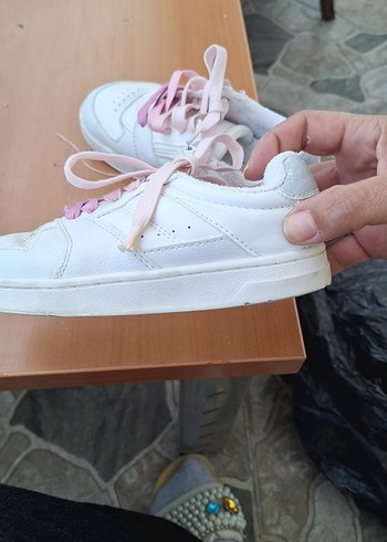 28 Beden pembe Renk Kız Çocuk Pastel Pembe Cırt Cırtlı Spor Ayakkabı