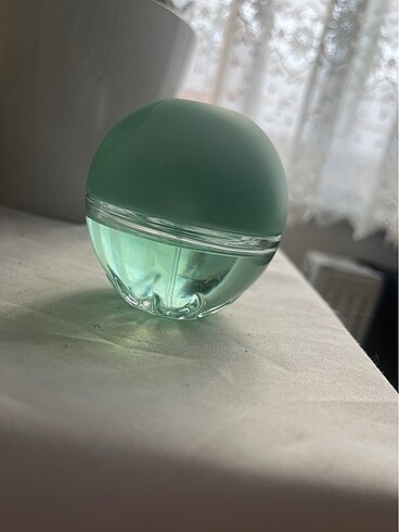Avon incandessence summer gole