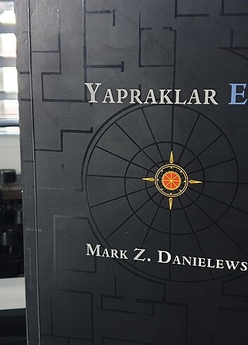 Yapraklar Evi