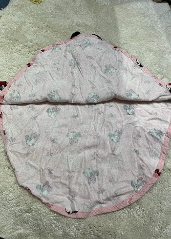 LCW Minnie Mouse Kapüşonlu Kız Panço - Görsel 8