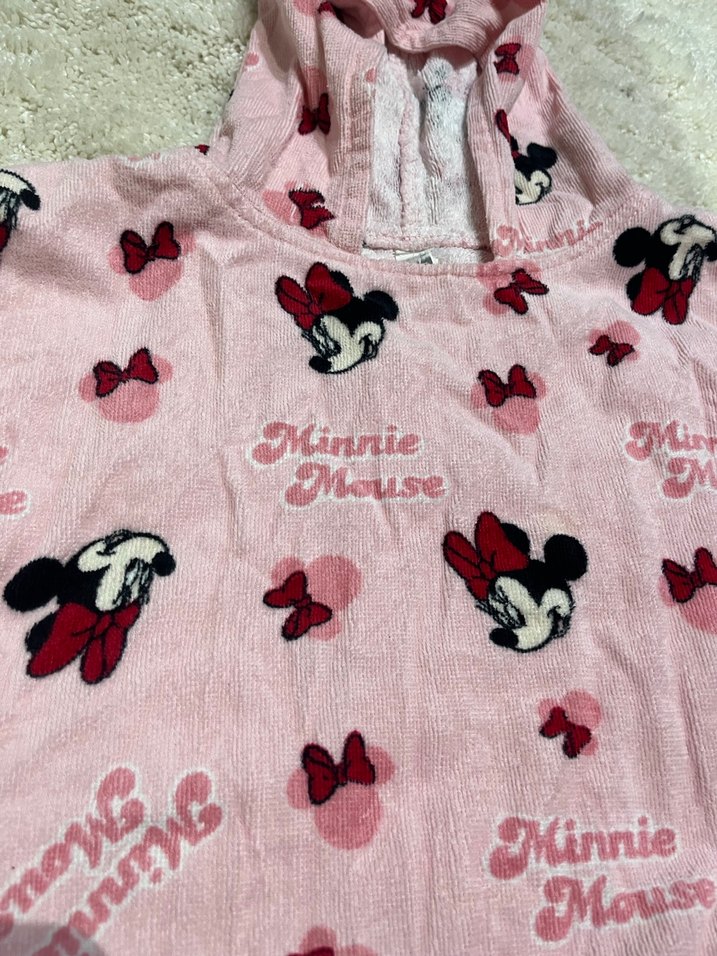 LCW Minnie Mouse Kapüşonlu Kız Panço - Görsel 3